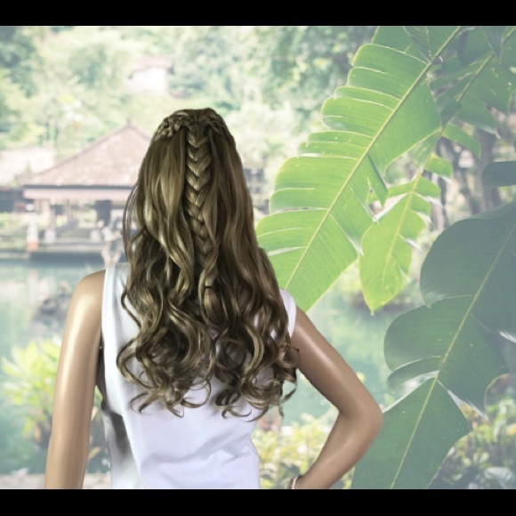 Vanessa human hair blend lace front wig main image 5